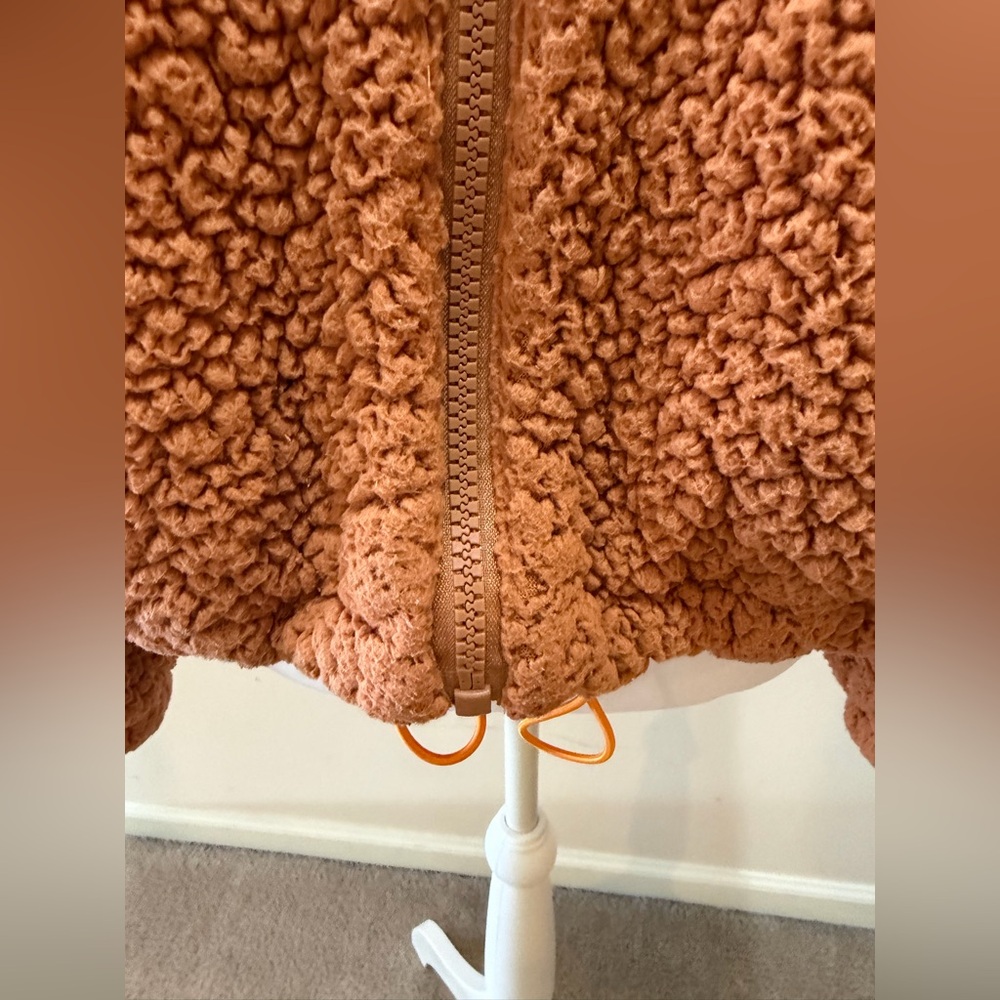 Urban Outfitters Orange Teddy Crop Zip Up Jacket Size Small - Picture 4 of 9